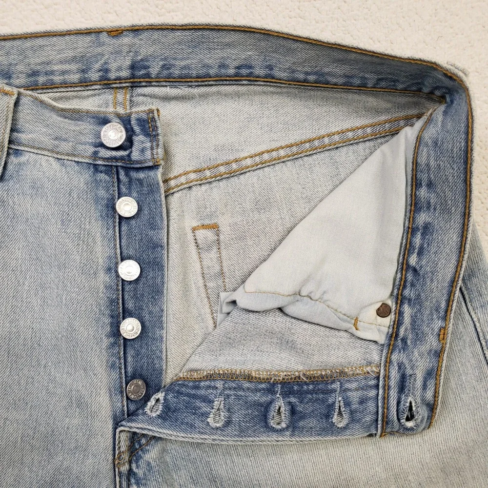 Y2K Levi's 501 Jeans Mens 34x30 Light Blue Distressed Button Fly Denim 2003